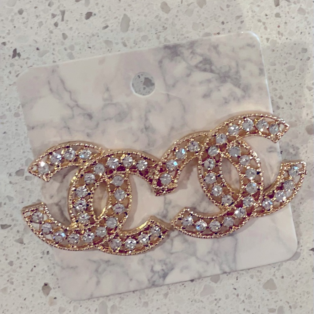 Fashion earrings